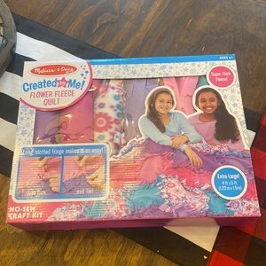Melissa & Doug Fleece Quilt project kit